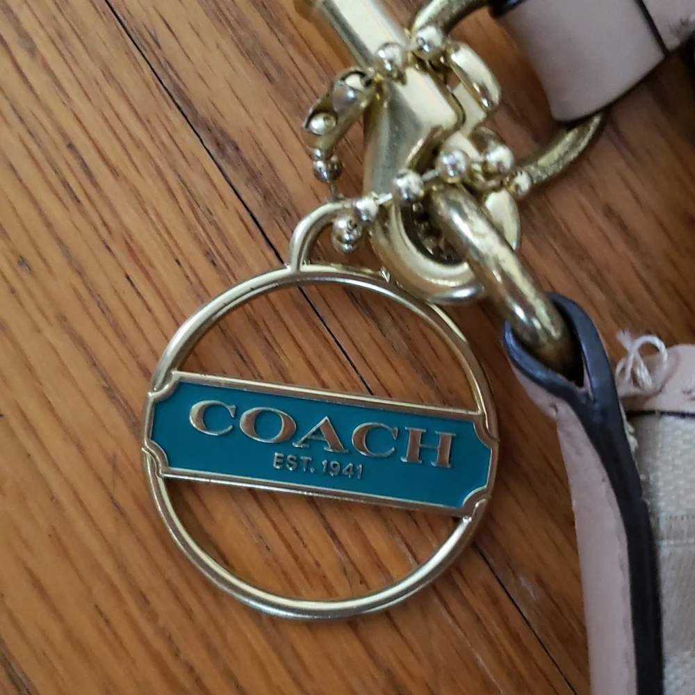 Authentic Coach Purse - Picture 2 of 4